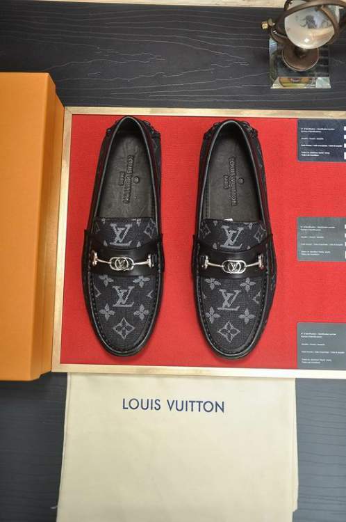 Picture of Gucci Shoes _SKUGuccisz38-44hnq11267380